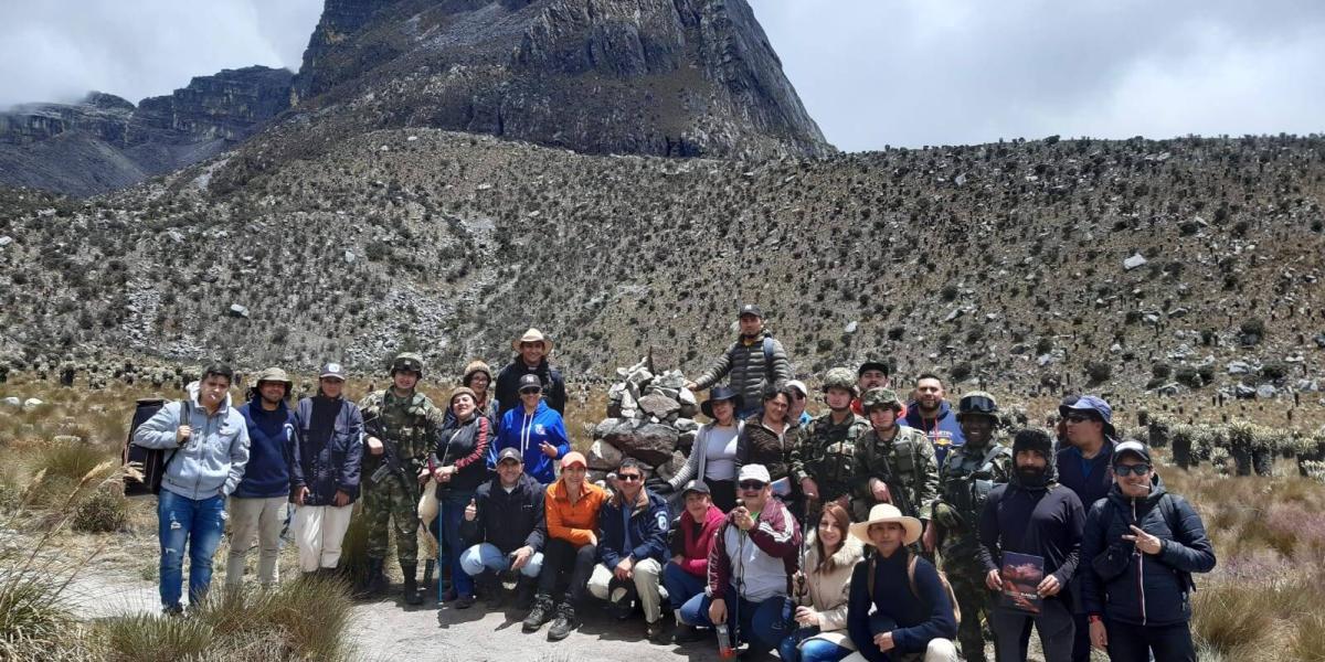 Adi S A Un Glaciar Del Parque El Cocuy Que Morir En Dos A Os