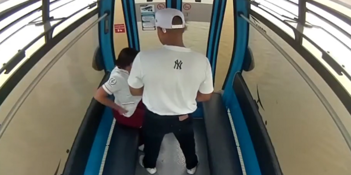 Video De Pareja Teniendo Sexo En Metrocable De Guayaquil Toman Fuerte