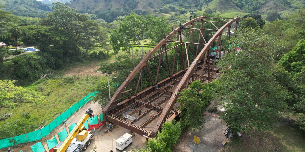 Puente El Alambrado As Van Las Obras Del Nuevo Puente En El Quind O