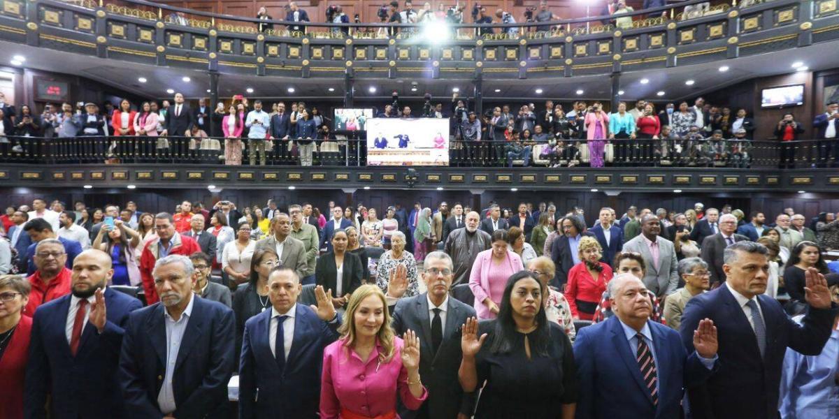 Venezuela Nombra Funcionarios Sancionados Por EE UU Para Consejo