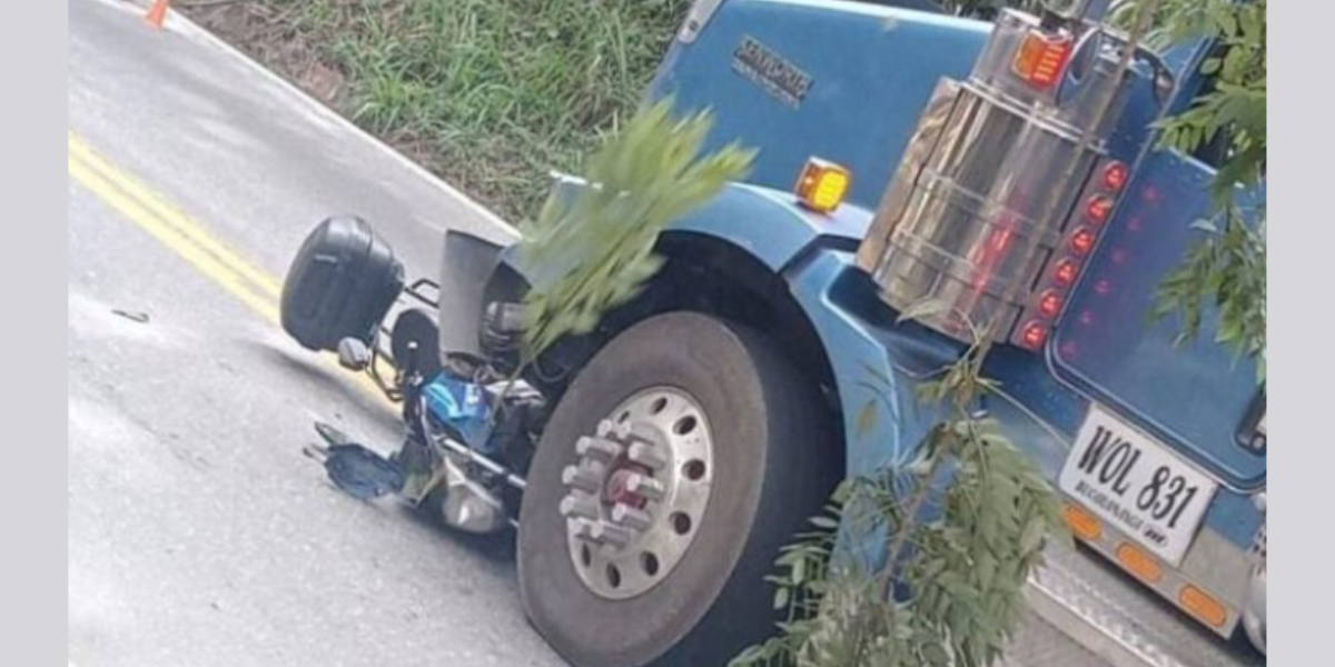 Bucaramanga Motociclista Se Salv De Morir Tras Ser Atropellado Por