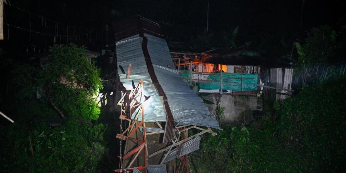 Lluvias En Ibagu Generan Emergencias Cay Puente Por Creciente Del R O