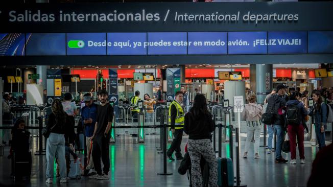 Qu Hacer Si Le Cancelan Un Vuelo A Ltima Hora En Fiestas De Fin De A O