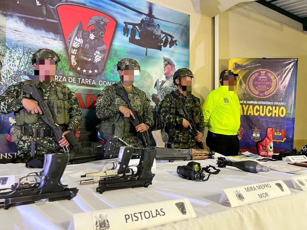 Fuerzas Militares incautan material de guerra del clan del Golfo en Bolívar