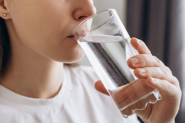 Cuál es la temperatura ideal para beber agua Fría caliente o tibia