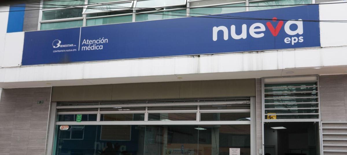 Distintas fachadas de Nueva EPS en Bogotá.
