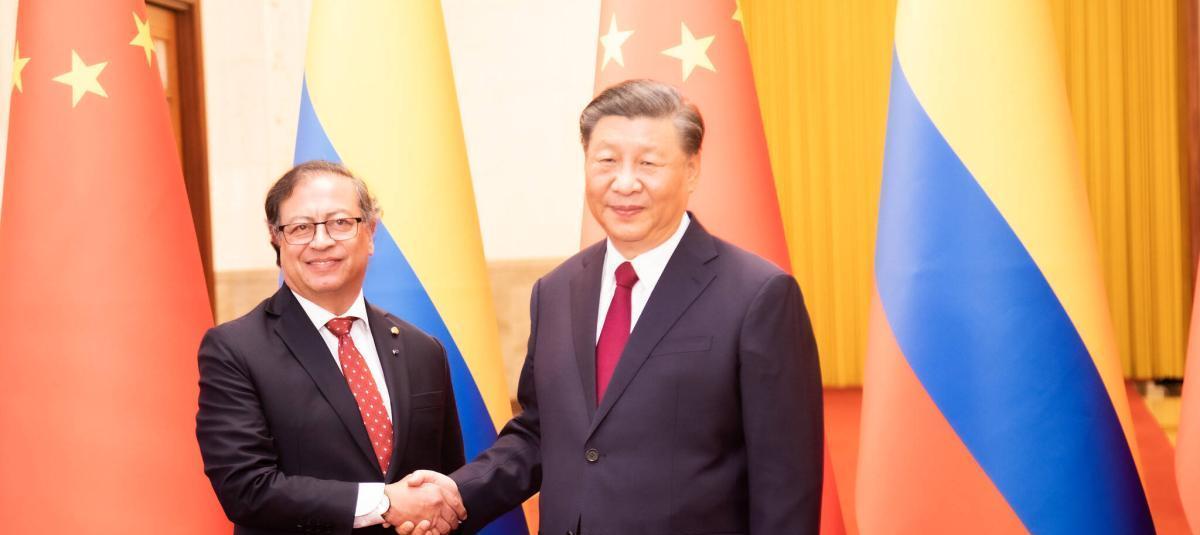 Encuentro entre los presidentes Gustavo Petro y Xi Jinping en Pekín, octubre de 2023