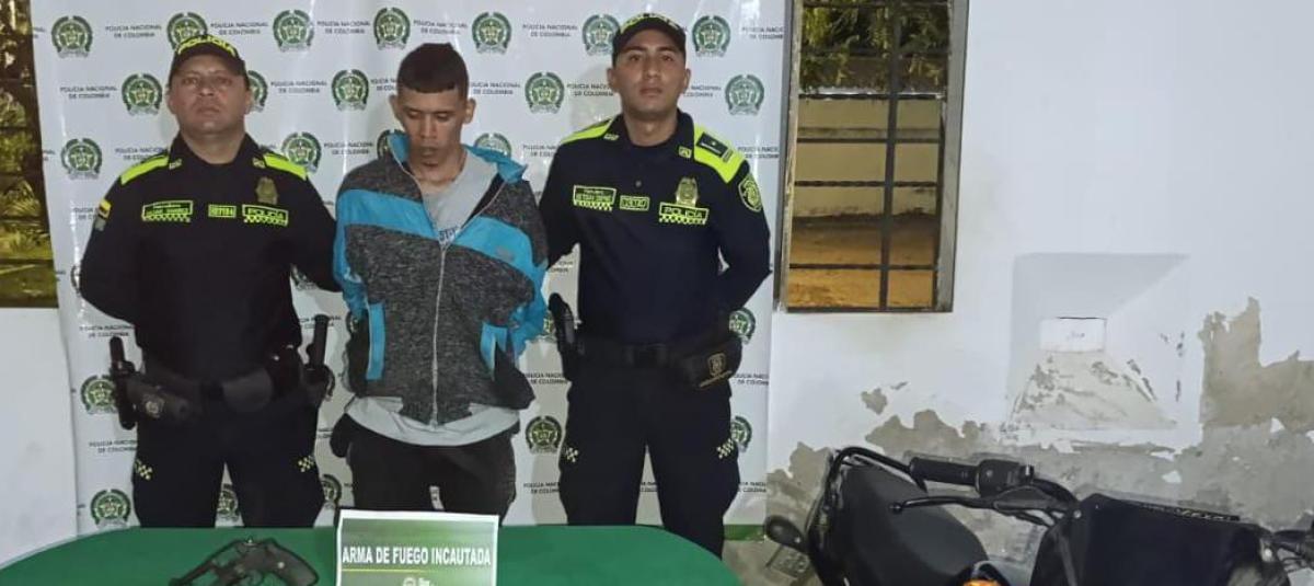 Policía
