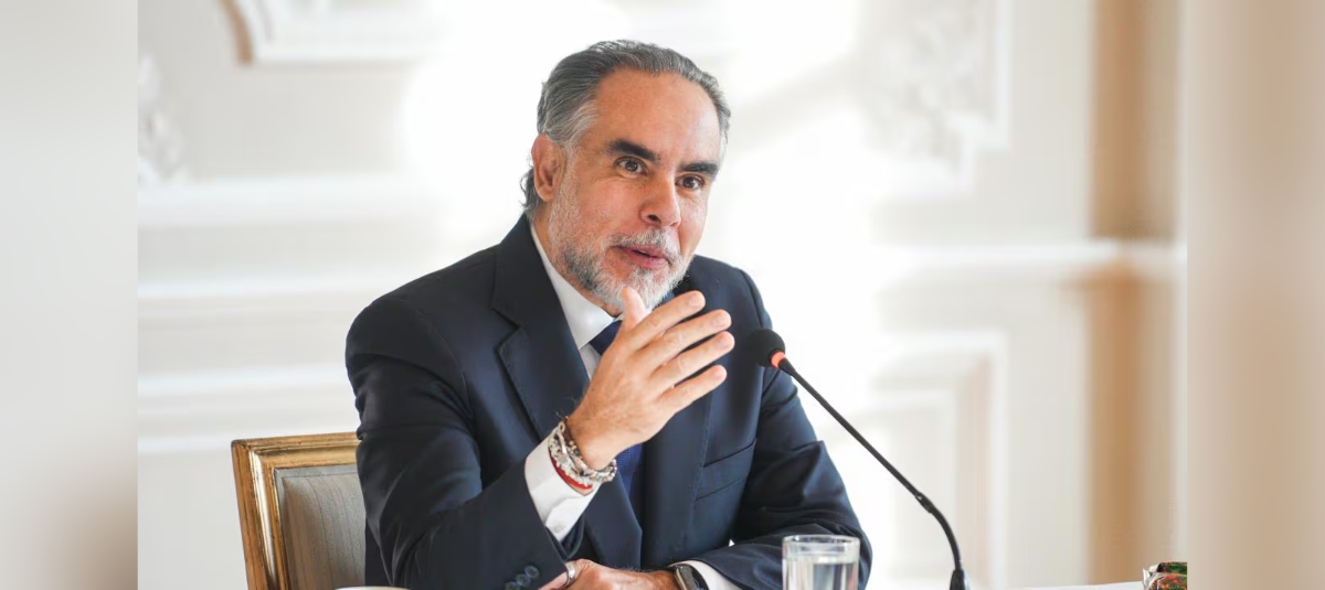 El ministro del Interior, Armando Benedetti