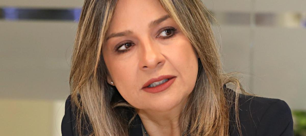 Vicky Dávila revela su historia en su libro más íntimo sobre el 'costo de decir la verdad'