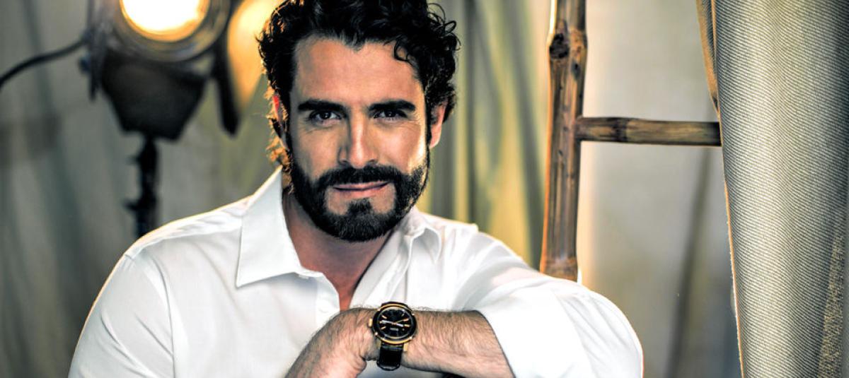 Actor Rafael Novoa 60 Photos - Moonagedaydream.film