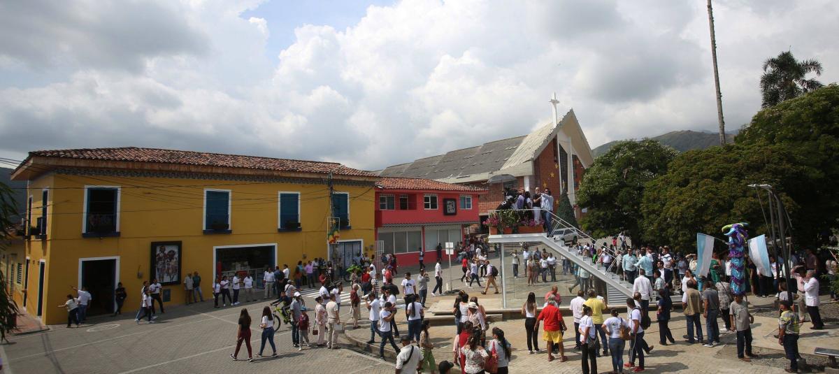¿Qué restricciones aplican tres municipios del norte del Valle contra atentados terroristas y uso de menores?