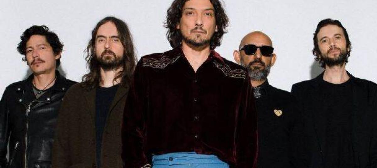 León Larregui habla del nuevo álbum de la banda mexicana Zoé
