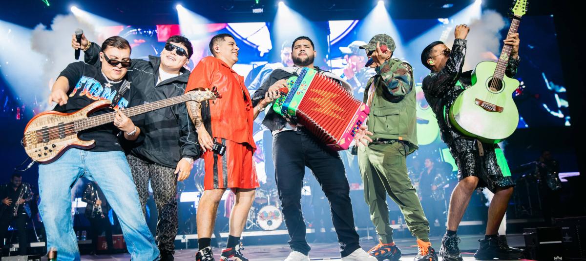 Presentación de Grupo Firme, 2023.