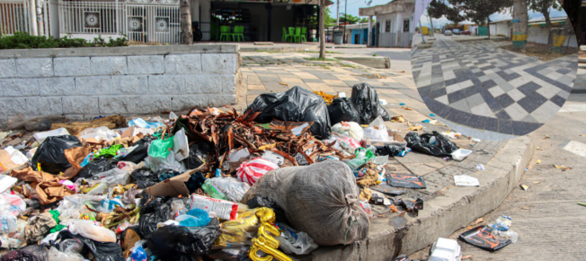 Barranquilla la costosa vía que sin estar inaugurada vive invadida de ...
