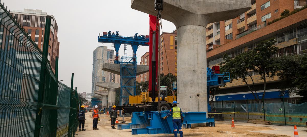 Cómo explicar que las obras del metro de Bogotá no se han retrasado?