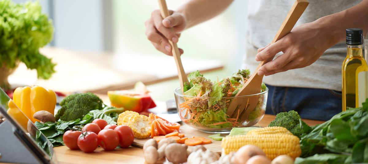 La dieta africana incluye muchas verduras y frutas.