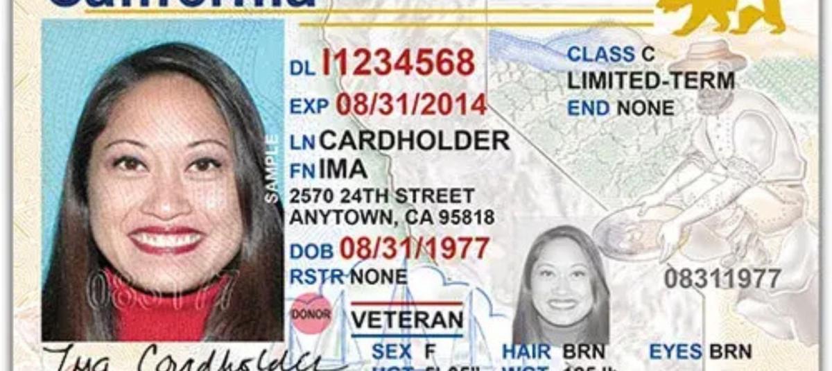 Licencia de conducir de California que cumple con la normativa Real ID.