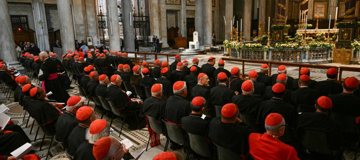 Cónclave en el Vaticano: cardenales solicitan oraciones a los católicos  ante la elección del nuevo papa