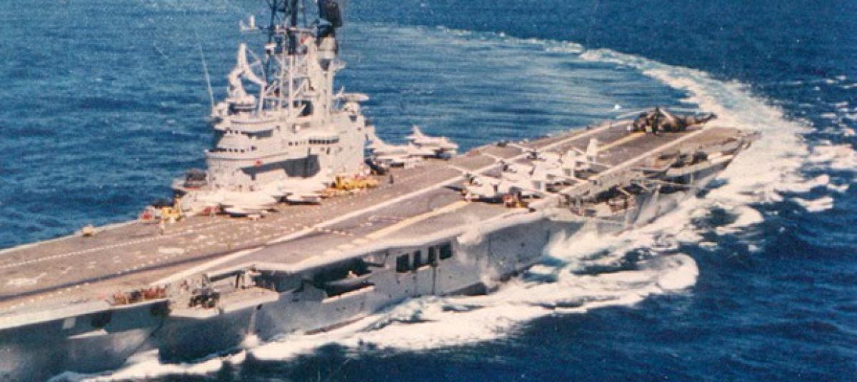 Portaaviones ARA 25 de mayo