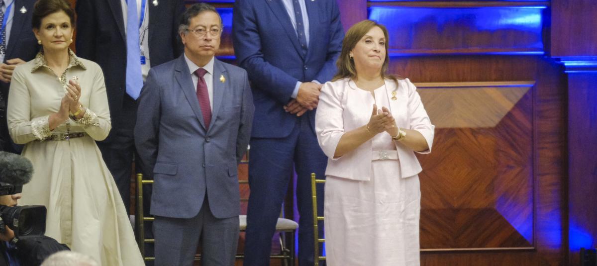 El presidente Gustavo en Ecuador para la posesión de Daniel Noboa.