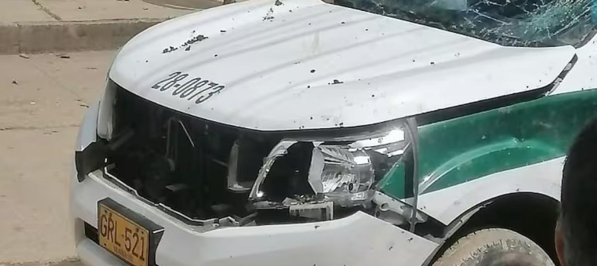 Ataques y hostigamientos en cinco municipios del Cauca: tres policías y cinco civiles resultaron heridos