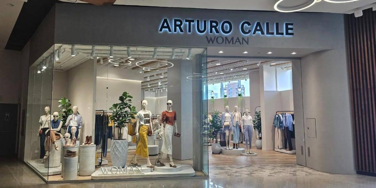 Ropa de arturo calle online