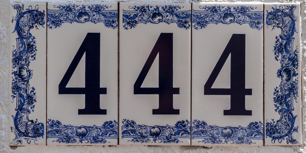 Horas espejo 0444 cuál es su significado en la numerología y el