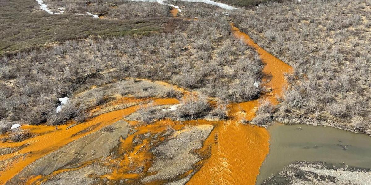 La ciudad de Estados Unidos donde los ríos se vuelven naranjas y podría ser  peligroso