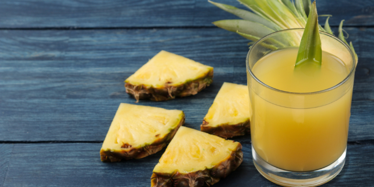 Beneficios de tomar agua de cáscara de piña antes del desayuno