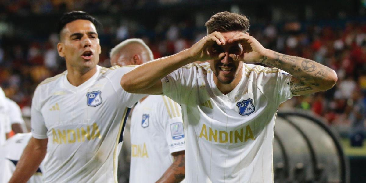 Camiseta dorada de millonarios 2025