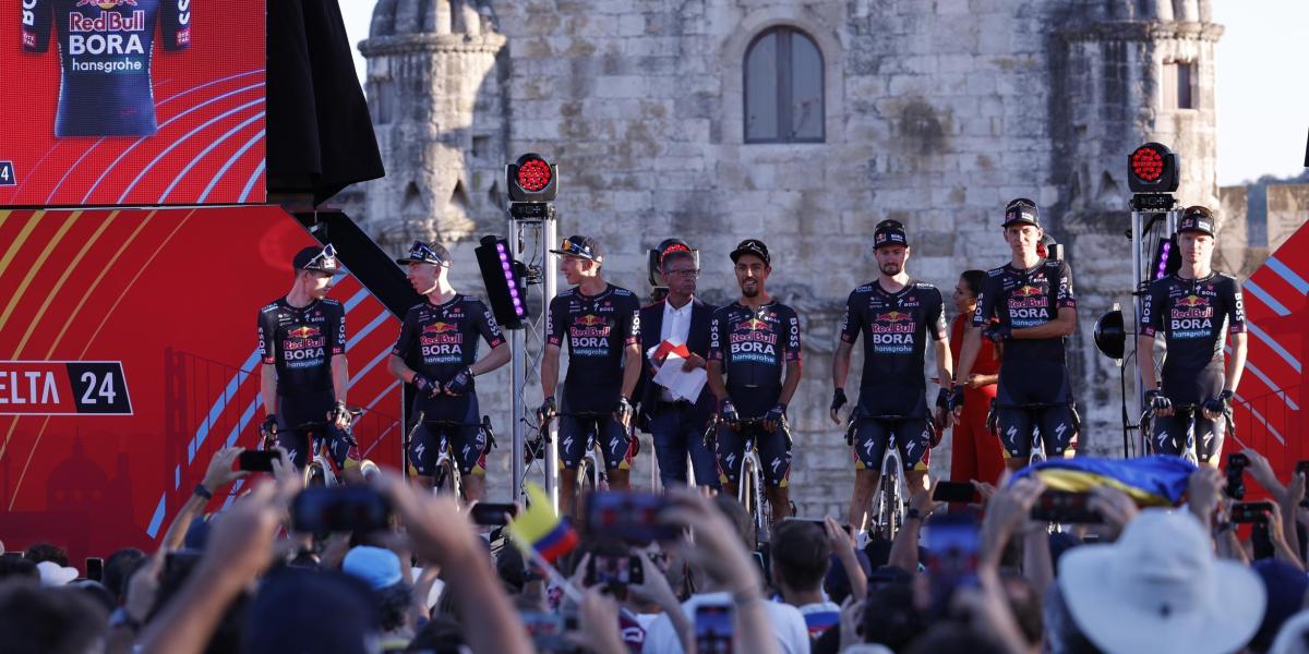 Así fue la presentación de ciclistas en la Vuelta a España Nairo