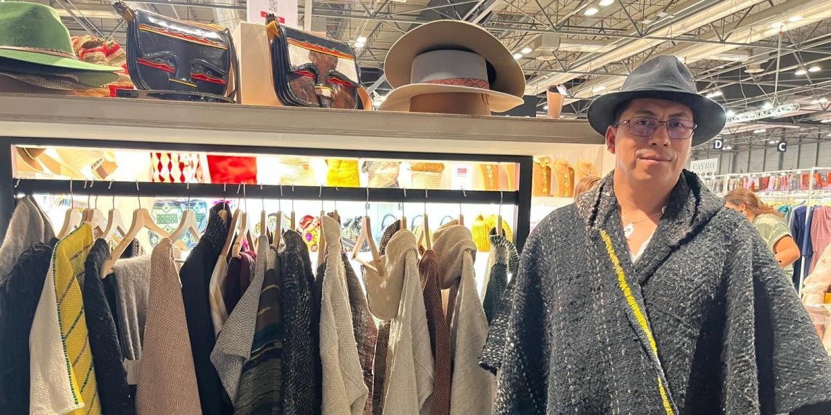 Momad la moda colombiana se puso de gala en el salon de la moda de Espana