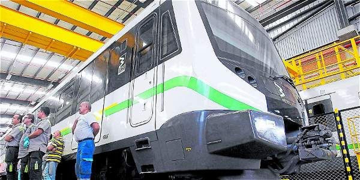 Se espera que la totalidad de los nuevos trenes adquiridos por el Metro de Medellín, esté en operación en el año 2018.
