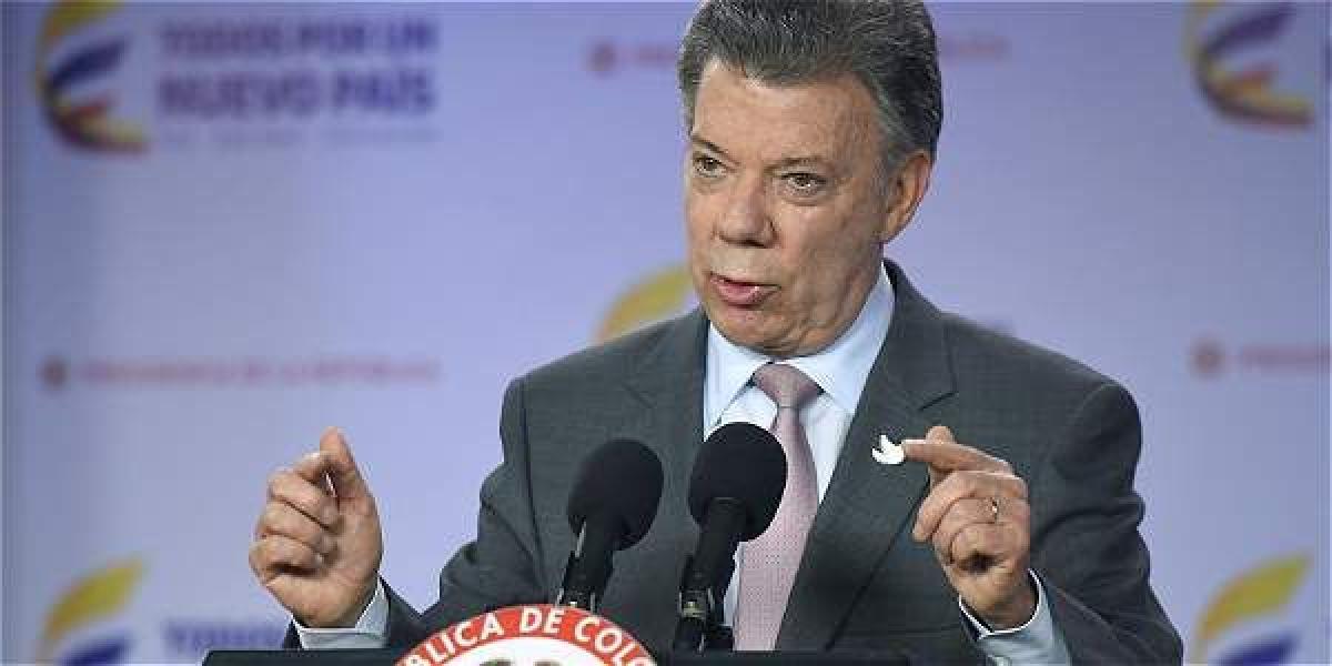 El presidente Juan Manuel Santos da declaraciones sobre los diálogos de paz con el Eln.