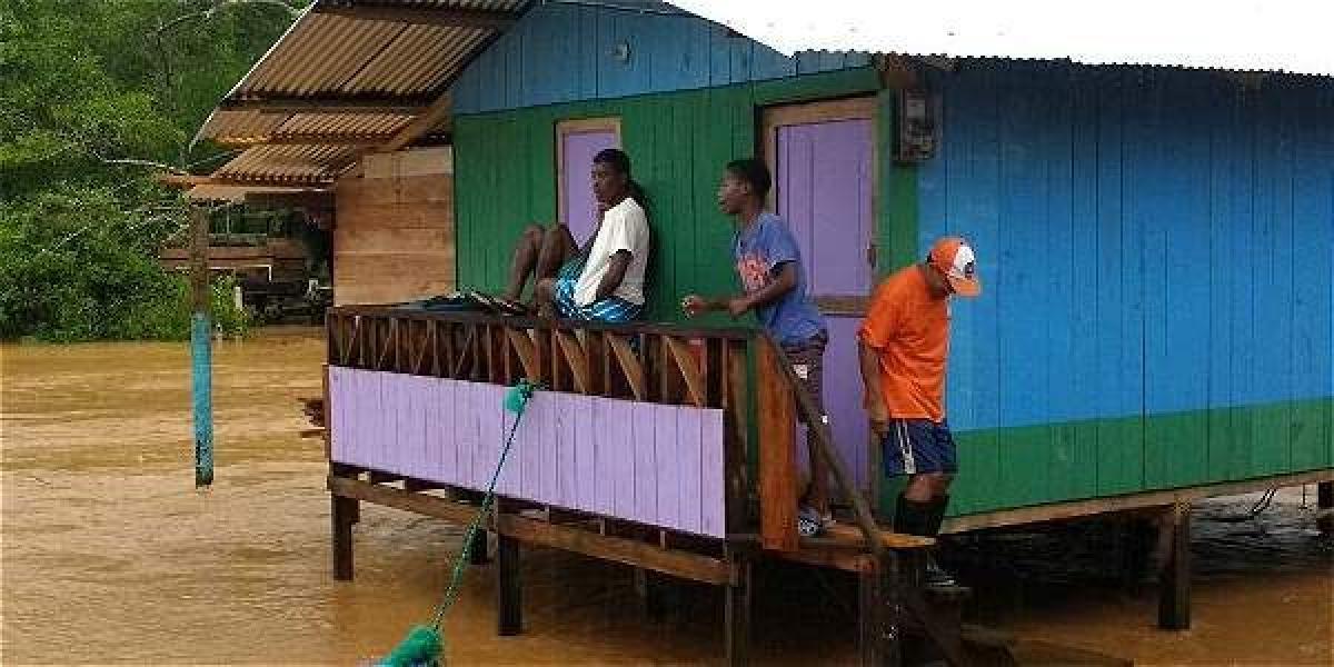 En Bahía Solano (Chocó) la emergencia dejó damnificados,  derrumbes, calles inundadas y casas destruidas.