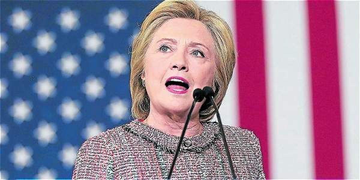 Hillary Clinton estuvo incapacitada por tres días por sufrir neunomía.