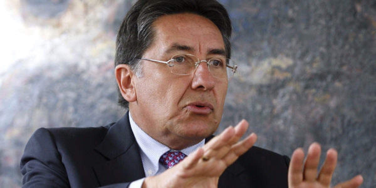 Néstor Humberto Martínez, Fiscal General.