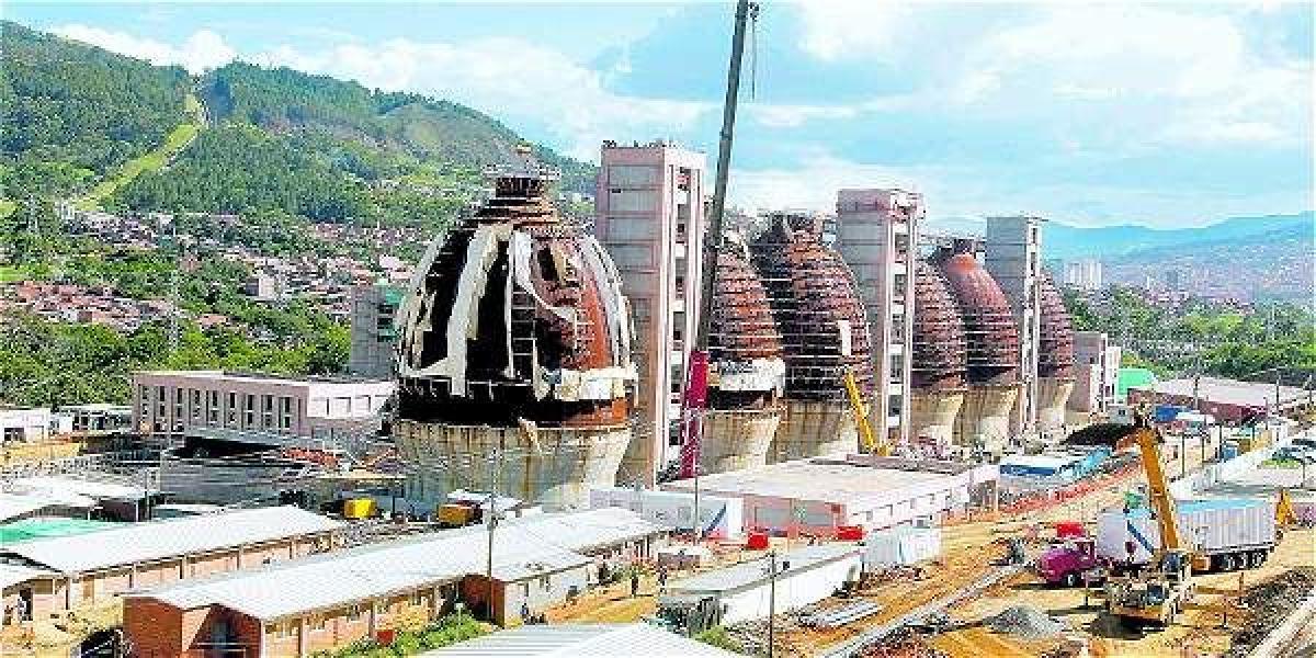 En la planta de tratamiento serán procesadas las aguas residuales de Bello y Medellín hasta remover más del 80 por ciento de su contaminación para luego ser descargadas en el río Medellín.