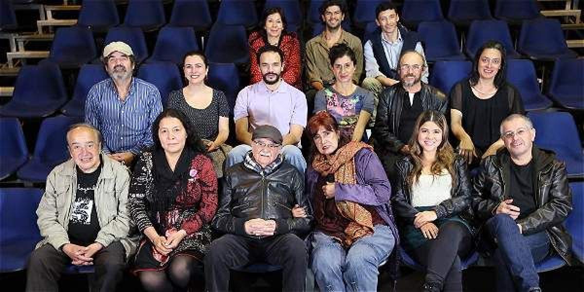 El grupo bogotano, fundado por el maestro Santiago García (en el centro), se creó el 6 de junio de 1966.