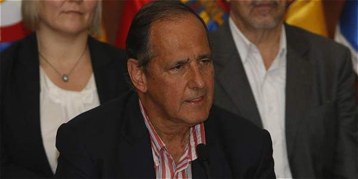 Juan Camilo Restrepo, jefe negociador del Gobierno en diálogos con el Eln.