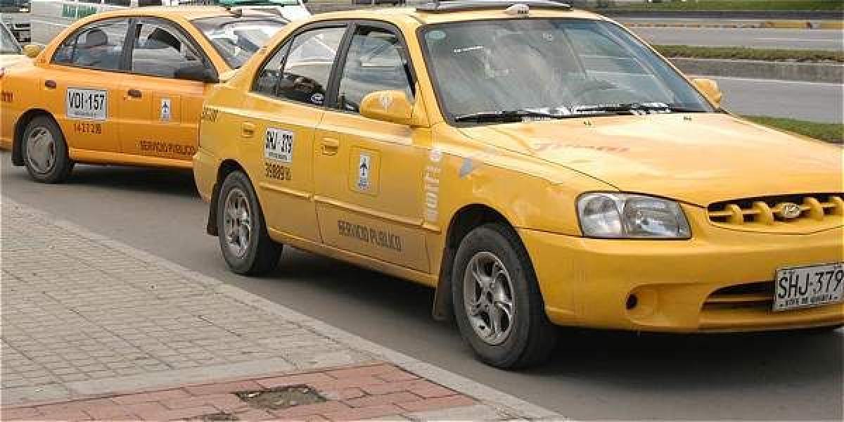 El decreto sobre aumento de tarifas de taxis fue anunciado en agosto