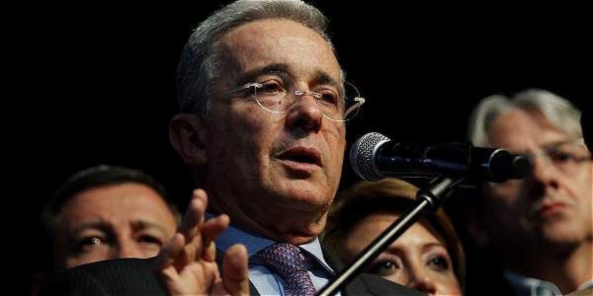 Uribe dice que la campaña del 'No' será "austera"