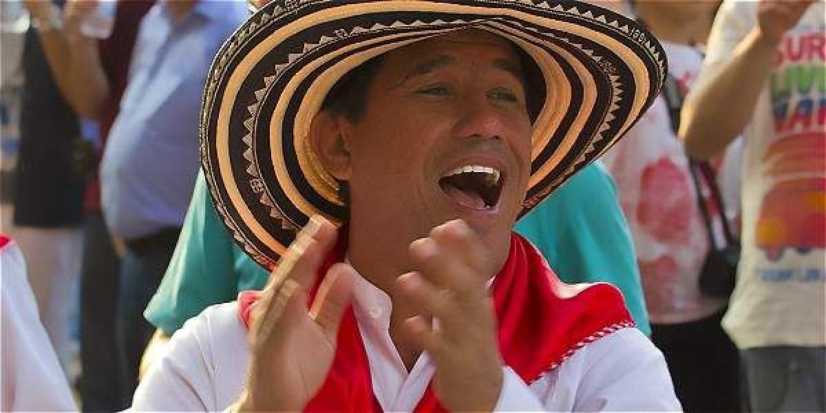 Germán Álvarez, Rey Momo 2017, tiene 54 años de los cuales 40 ha dedicado a la cumbia.