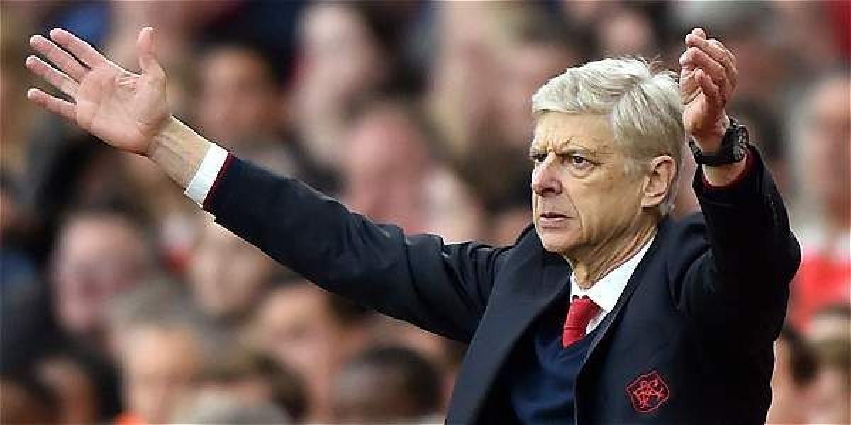 Arsene Wenger, entrenador del Arsenal de Inglaterra.