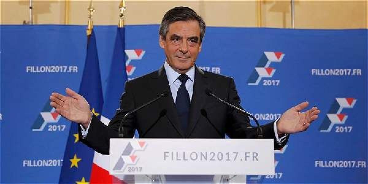 Fillon, de 62 años, se alzó en la segunda vuelta de las primarias.