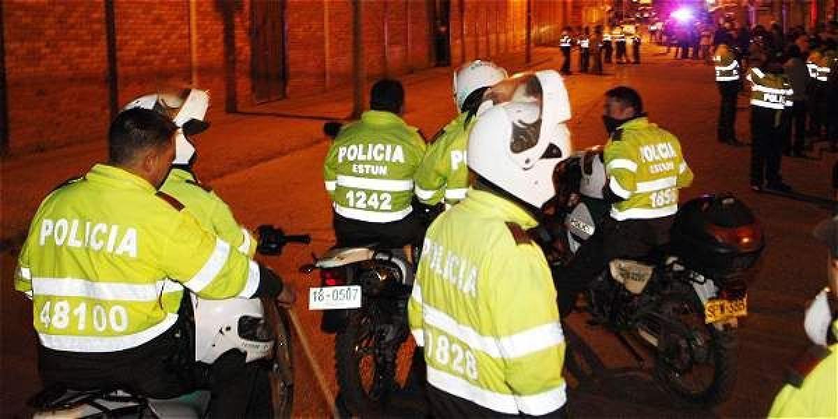 Avanza ofensiva contra delincuencia en Bogotá. Más de 1.000 armas blancas y 10 armas de fuego fueron decomisadas.