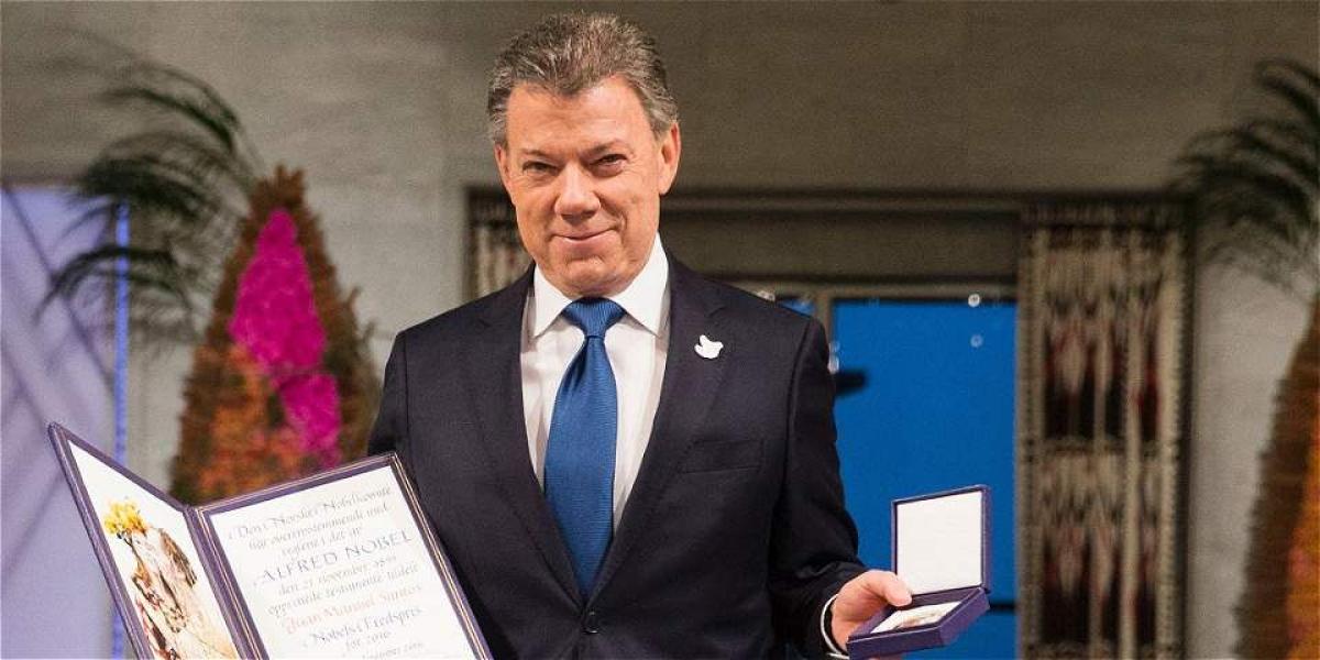 En el 2016, Juan Manuel Santos recibió en Oslo el Nobel de Paz en reconocimiento al acuerdo que logró con las Farc.