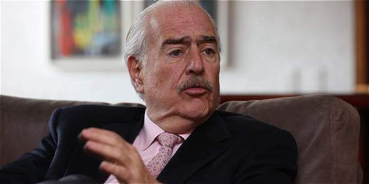 Andrés Pastrana, expresidente conservador.
