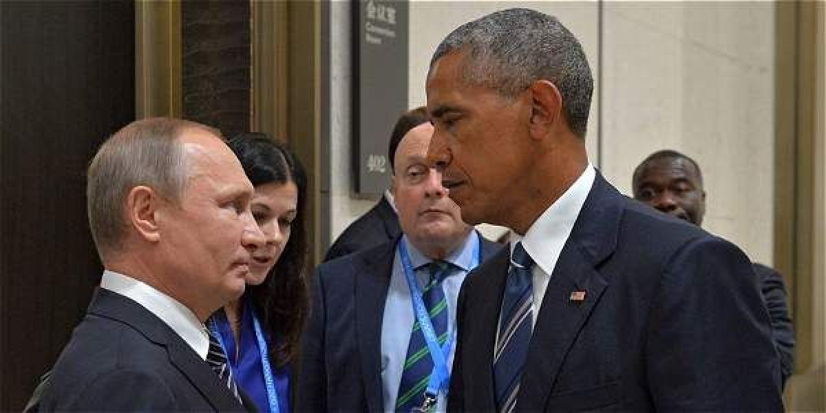 Vladimir Putin (i.), presidente Rusia, y Barack Obama no han mantenido una buena relación y ahora esta se deterioró todavía más.